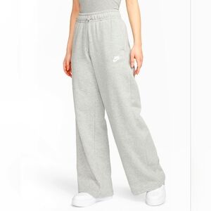 Womens Nike Club Fleece Sweats, Grey, XS